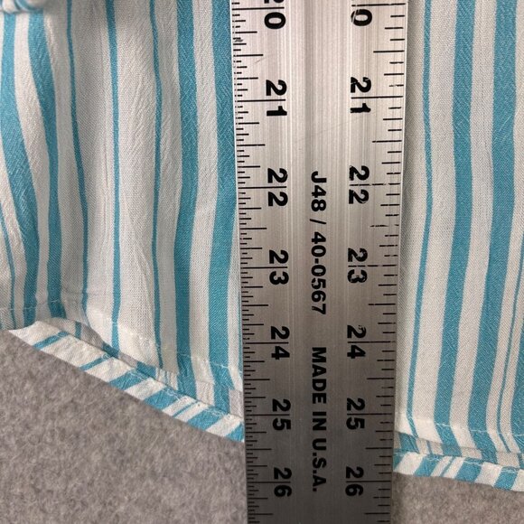 Chico's Top Women 2 White Blue Stripe 3/4 Sleeve Button Front Casual Blouse NWOT - Picture 3 of 11